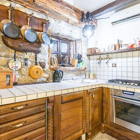 Apartamento Stone House Srida Baška Voda Exterior foto