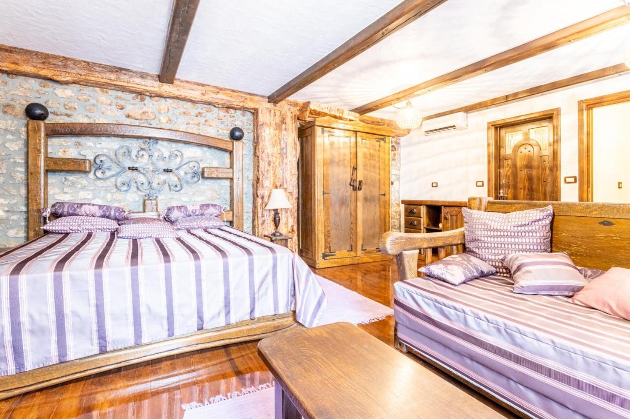 Apartamento Stone House Srida Baška Voda Exterior foto